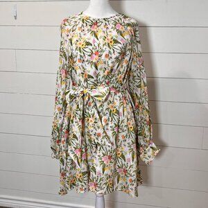 Aura Long Sleeve Fully Lined Floral Dress with Bow Size L